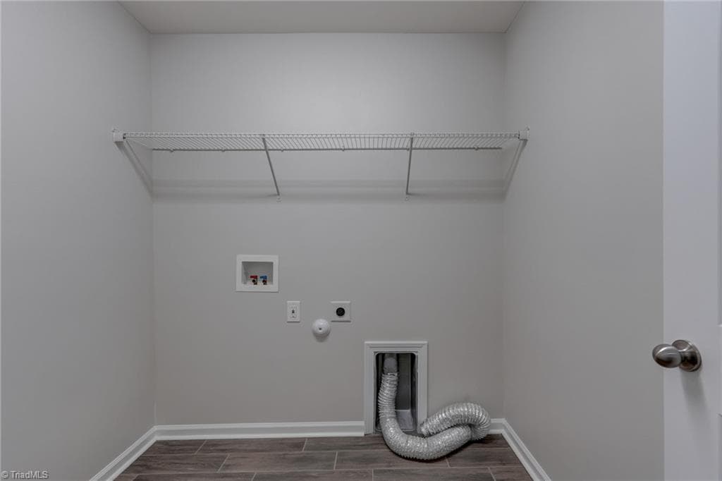 Stick/Site Built at 5955 Odenton Lane, Pfafftown NC 27040, photo 18 of 30