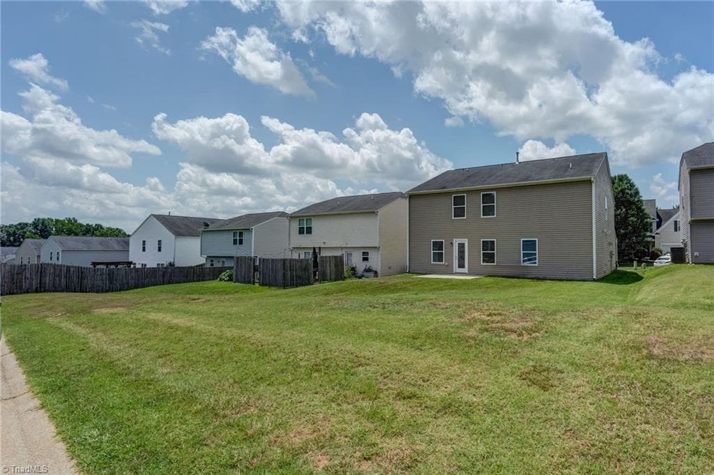 Stick/Site Built at 5955 Odenton Lane, Pfafftown NC 27040, photo 29 of 30