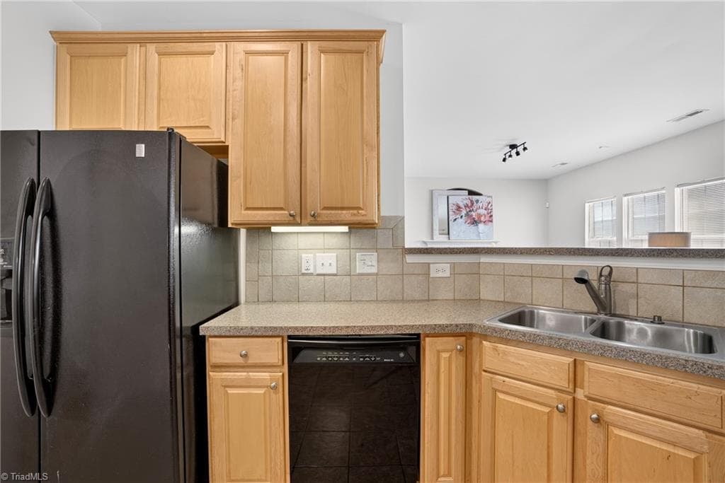 Stick/Site Built at 4045 Fountain Grove Drive, High Point NC 27265, photo 12 of 49