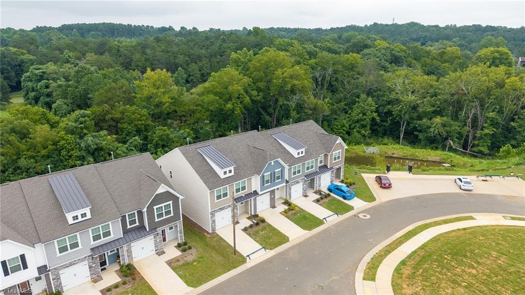Stick/Site Built at 2124 Willow Glen Drive, Graham NC 27253, photo 37 of 43