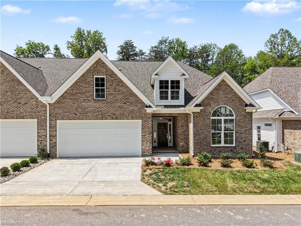 17 Asher Lane, Greensboro NC 27455