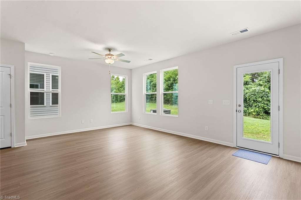Stick/Site Built at 2128 Willow Glen Drive, Graham NC 27253, photo 13 of 43