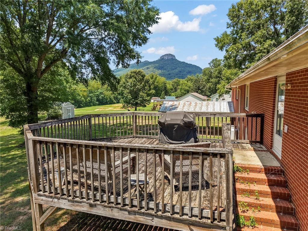 Stick/Site Built at 342 Culler Road, Pinnacle NC 27043, photo 4 of 37