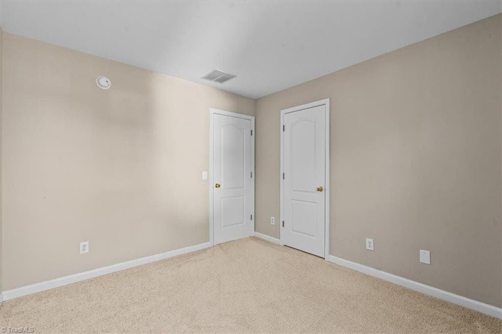 Stick/Site Built at 3428 Silverlake Court, Jamestown NC 27282, photo 32 of 37