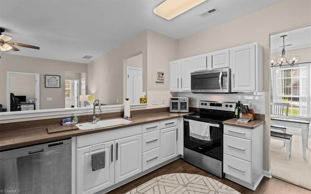 Stick/Site Built at 3428 Silverlake Court, Jamestown NC 27282, photo 11 of 37