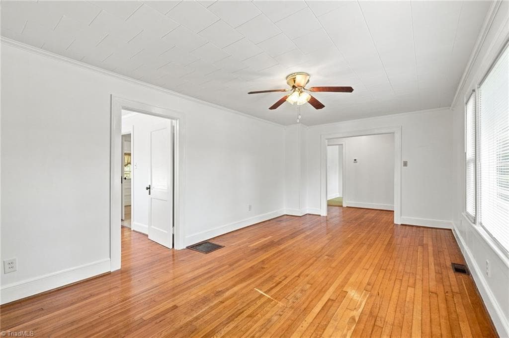 Stick/Site Built at 519 Franklin Drive, Eden NC 27288, photo 10 of 33