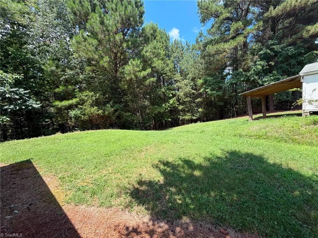 Manufactured Home at 1042 Wells Creek Road, Madison NC 27025, Madison, photo 93 of 96