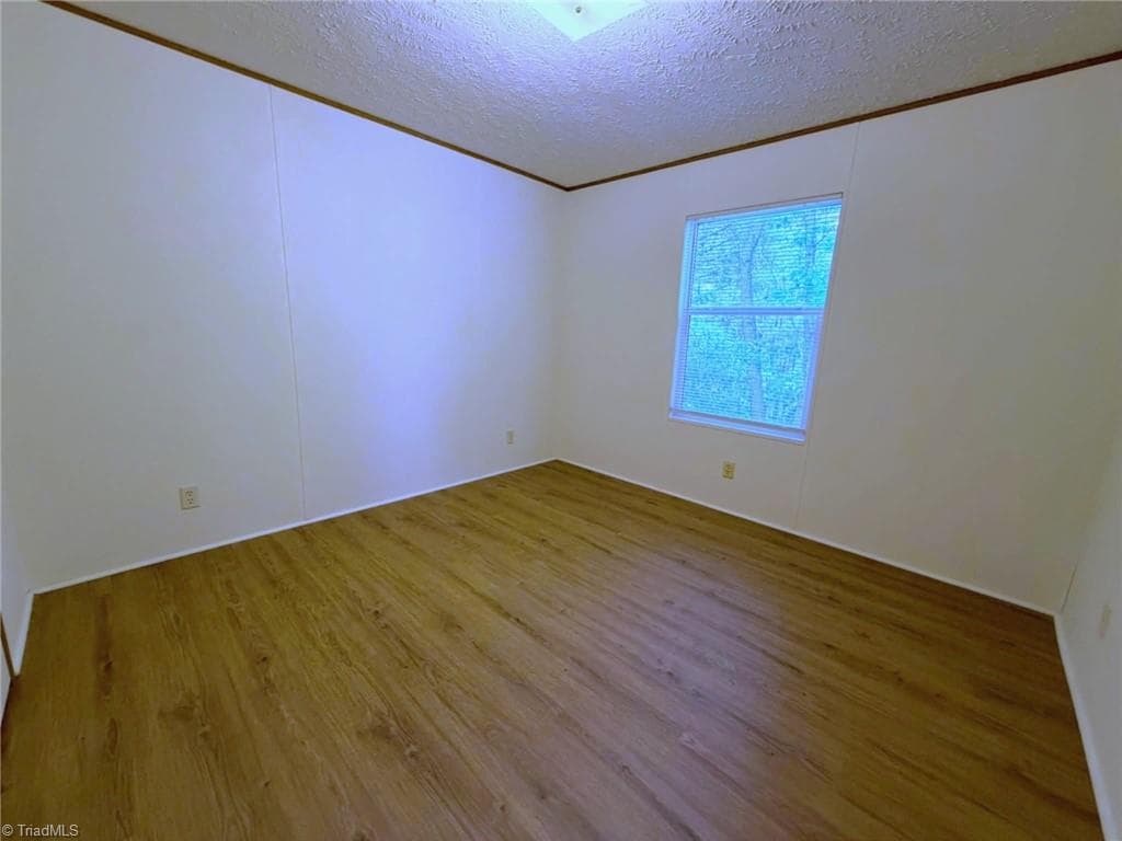 Manufactured Home at 1042 Wells Creek Road, Madison NC 27025, Madison, photo 57 of 96