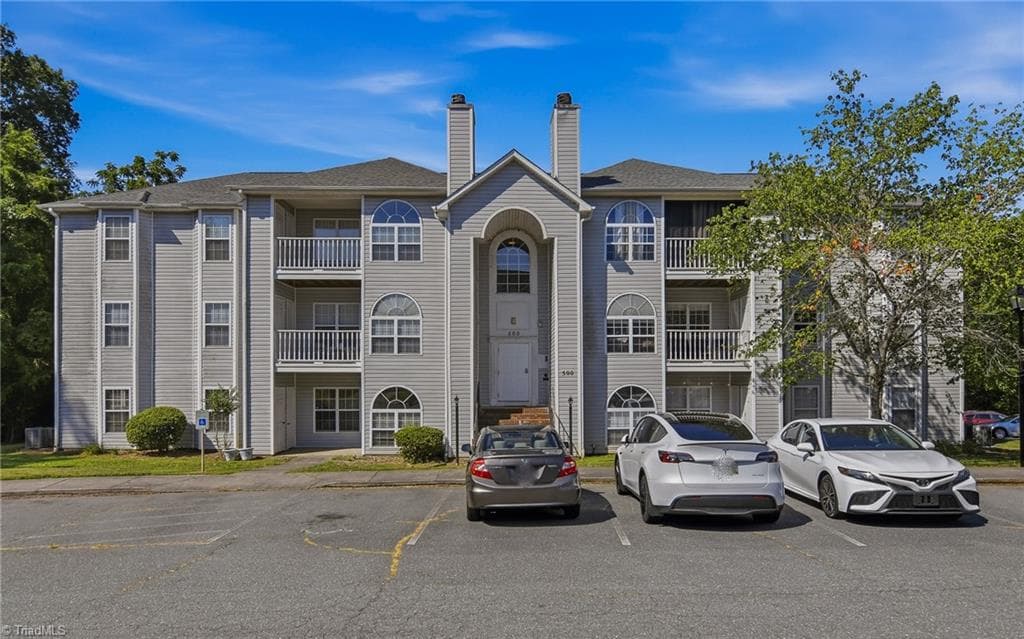 514 Rivertree Lane, Winston-Salem NC 27103