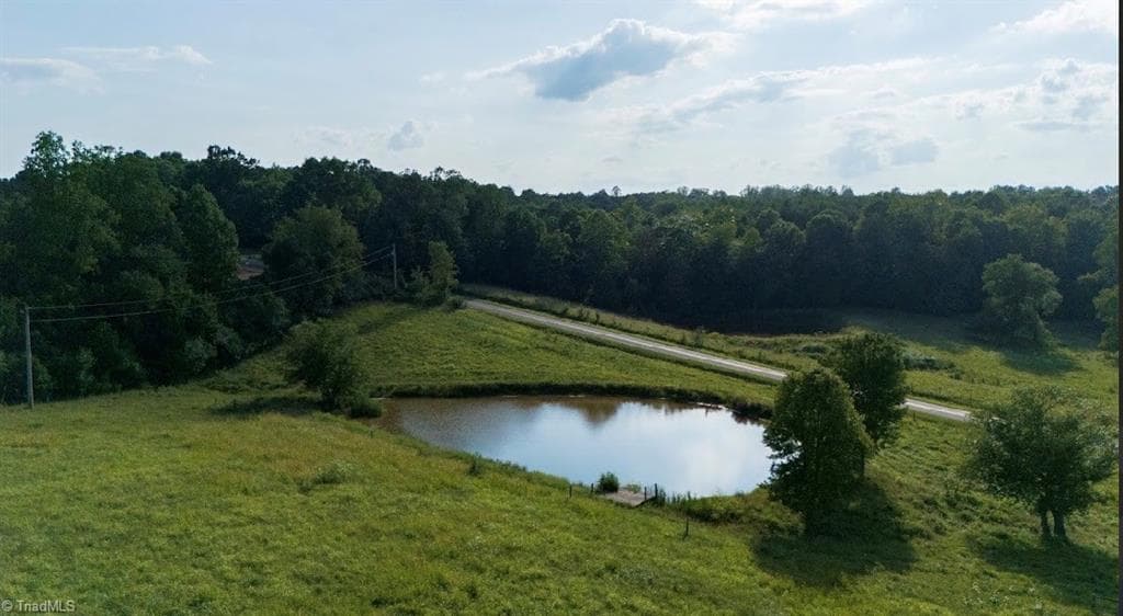 Stick/Site Built at 300 Tom Hunter Road, Pilot Mountain NC 27041, photo 7 of 50