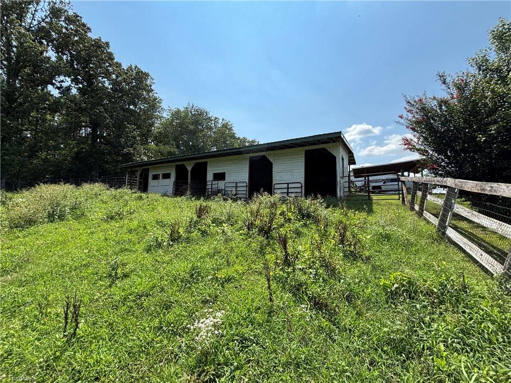 Stick/Site Built at 300 Tom Hunter Road, Pilot Mountain NC 27041, photo 40 of 50