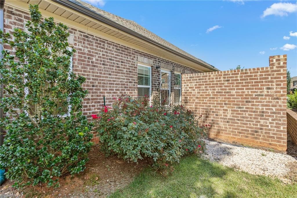 Stick/Site Built at 138 Dunvegan Lane, Burlington NC 27215, Burlington, photo 36 of 37