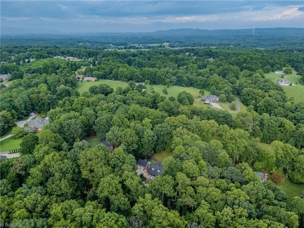 Stick/Site Built at 158 Oakmont Place, Mount Airy NC 27030, photo 10 of 50