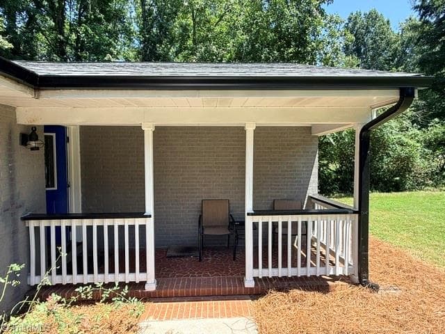 Stick/Site Built at 1801 South Avenue, Eden NC 27288, photo 2 of 17