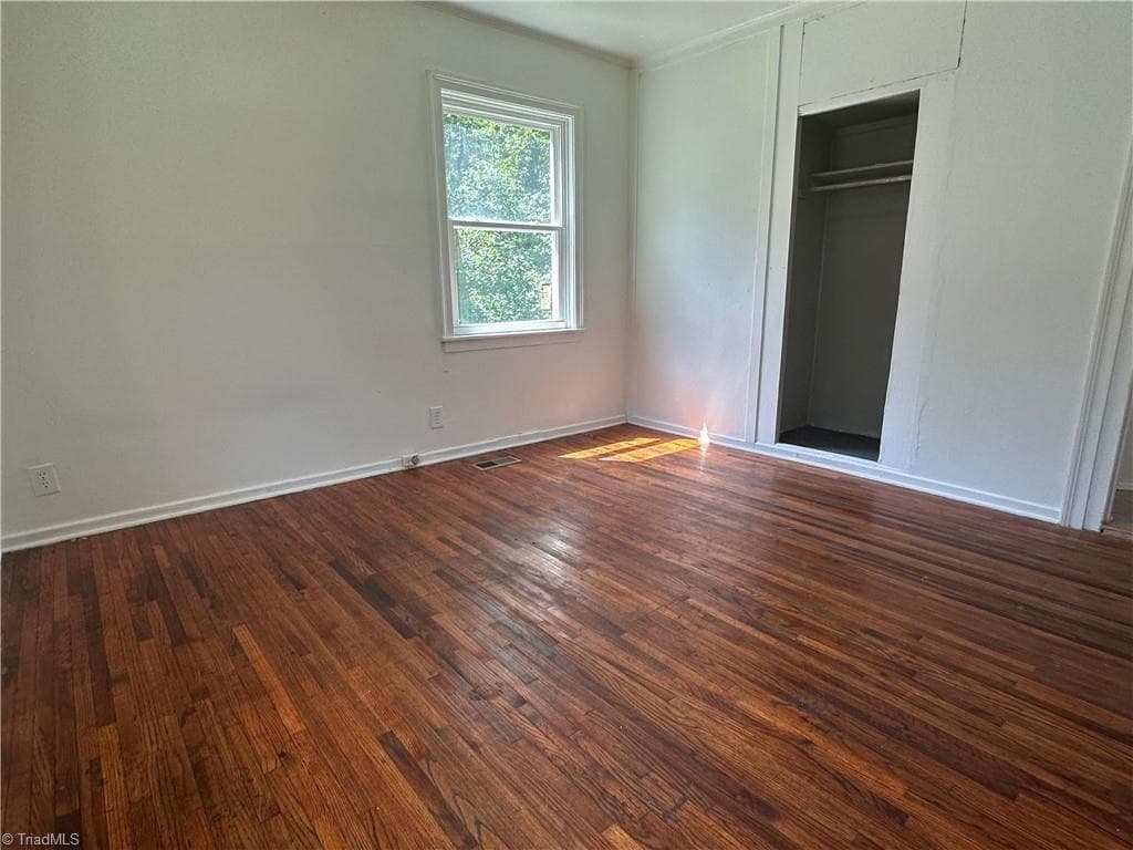 Stick/Site Built at 1005 William Drive, Winston-Salem NC 27107, Winston-Salem, photo 22 of 35