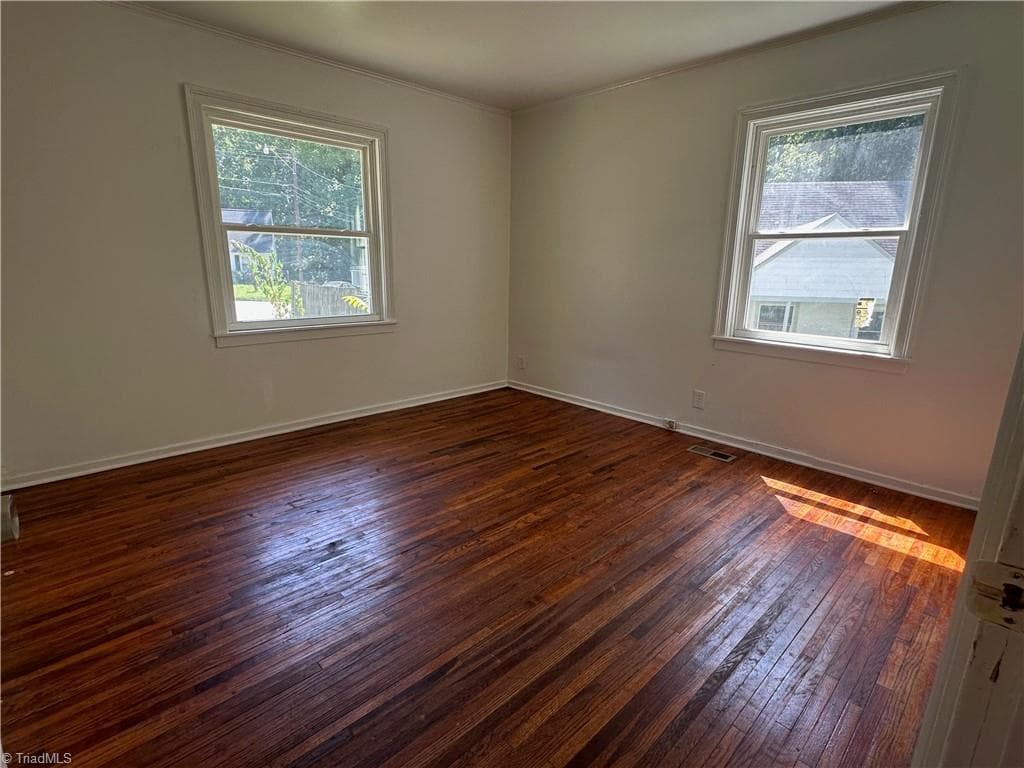 Stick/Site Built at 1005 William Drive, Winston-Salem NC 27107, Winston-Salem, photo 24 of 35