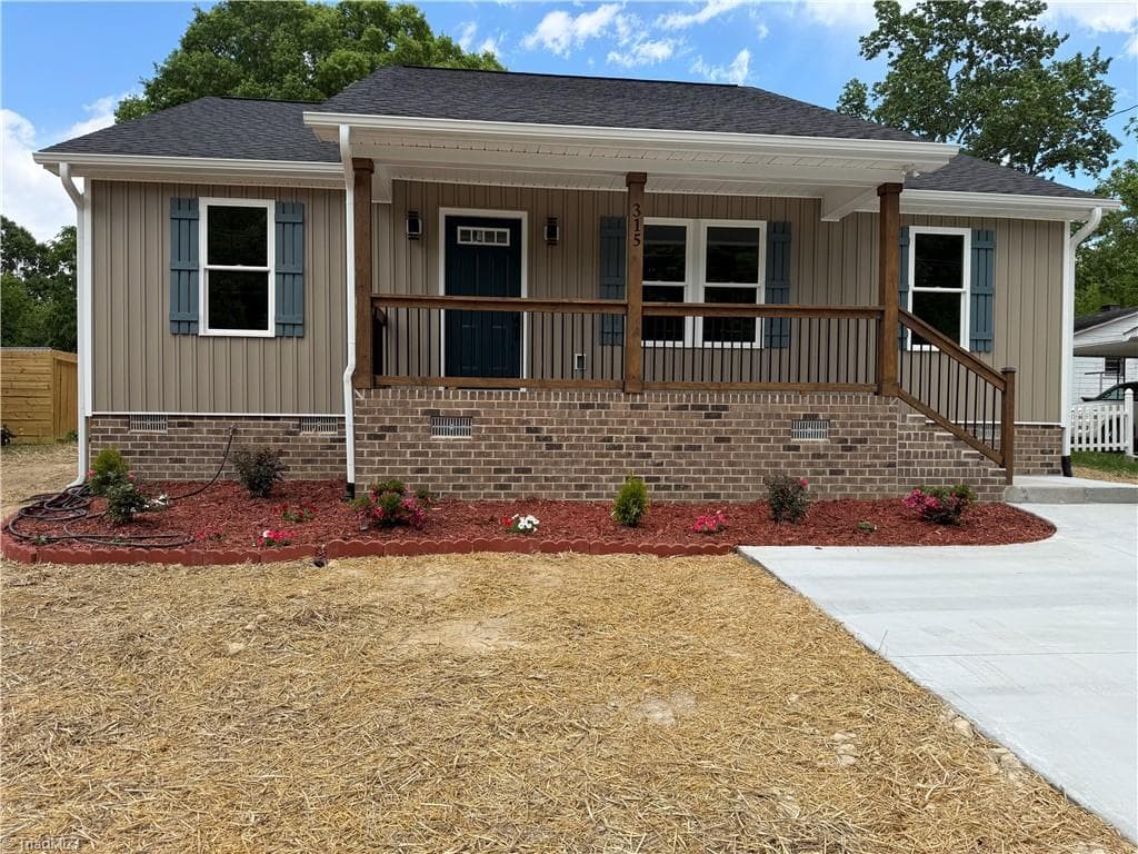 Stick/Site Built at 315 Small Street, Thomasville NC 27360, photo 22 of 22