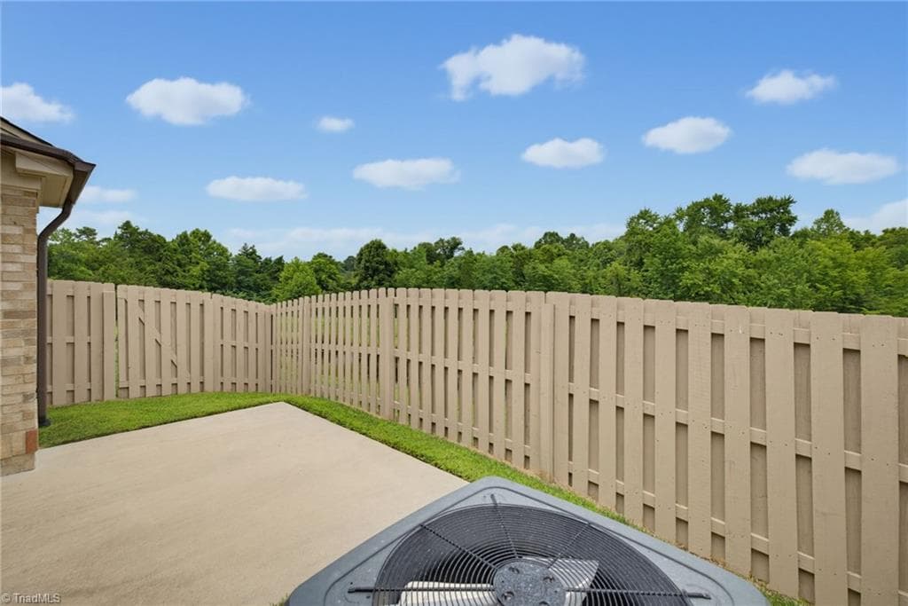Stick/Site Built at 3847 Thistleberry Road, High Point NC 27265, photo 20 of 23