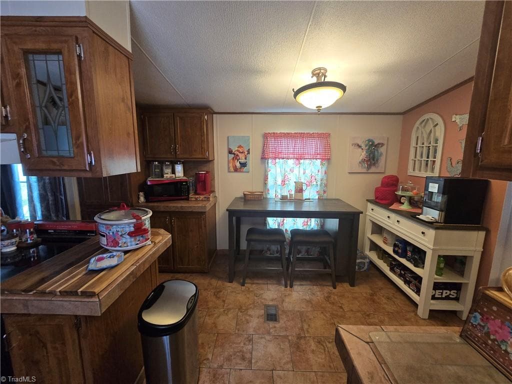 Manufactured Home at 185 Bells Lane, Ronda NC 28670, photo 19 of 50