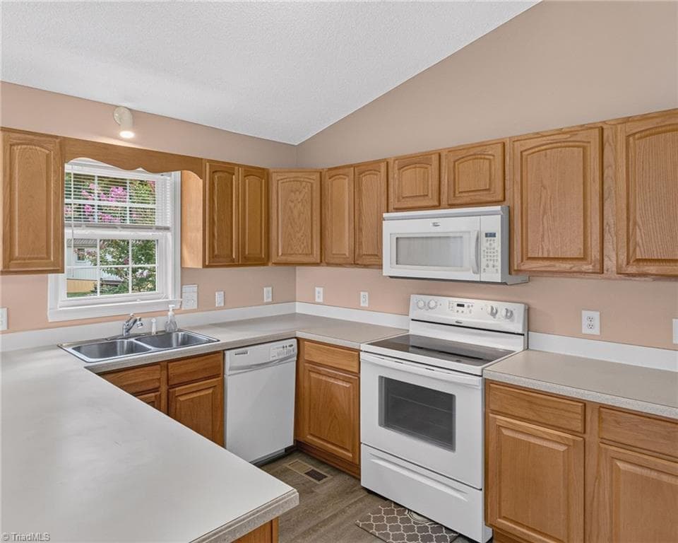 Stick/Site Built at 4913 Creeks Crossing Road, Asheboro NC 27205, photo 14 of 29