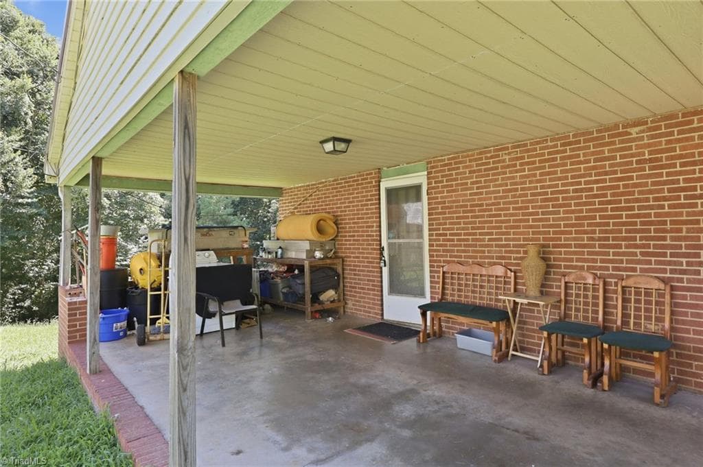 Stick/Site Built at 5354 Sunrise Terrace, Winston-Salem NC 27105, Winston-Salem, photo 33 of 43