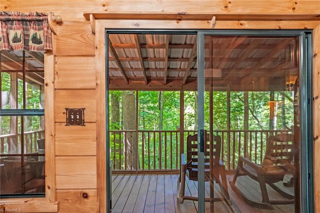Modular at 157 Wolf Trail, McGrady NC 28649, photo 10 of 31