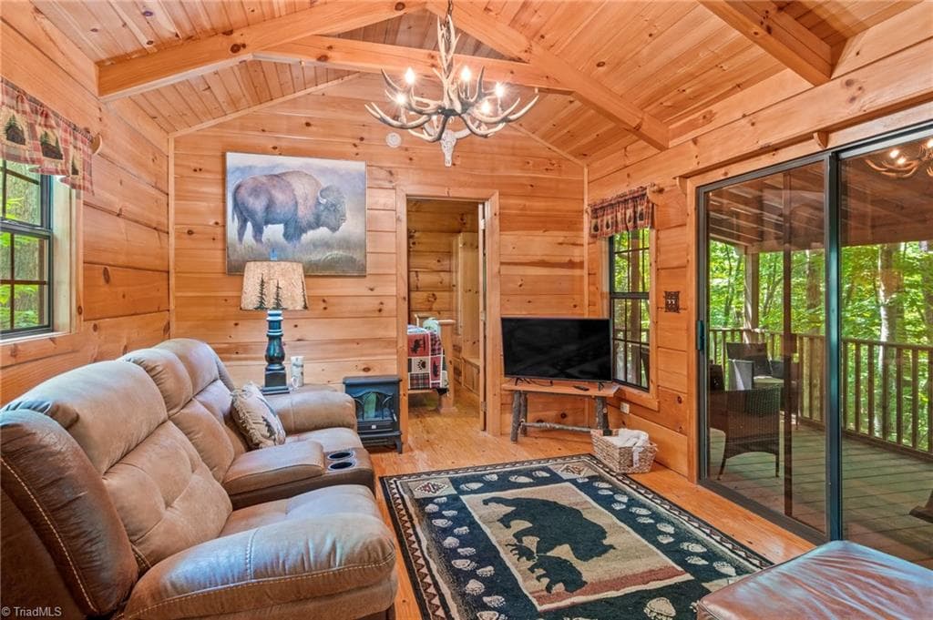 Modular at 157 Wolf Trail, McGrady NC 28649, photo 4 of 31