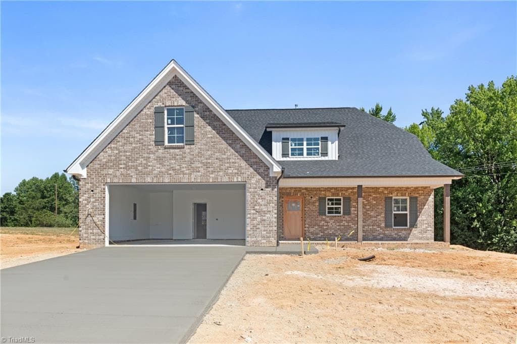 165 Canton Drive, Lexington NC 27295