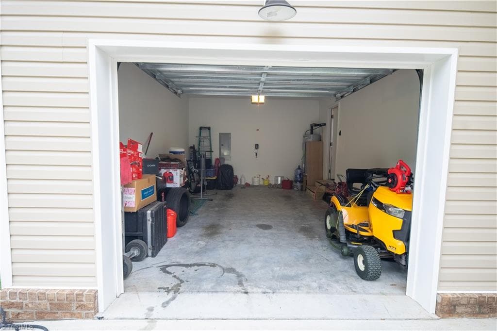 Stick/Site Built at 198 Quail Drive, Winston-Salem NC 27105, Winston-Salem, photo 11 of 12