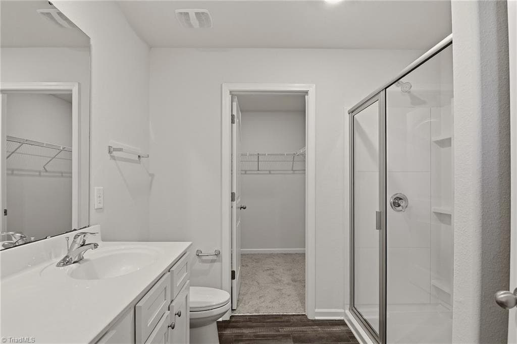 Stick/Site Built at 2106 Briar Run Drive, Greensboro NC 27405, photo 23 of 31
