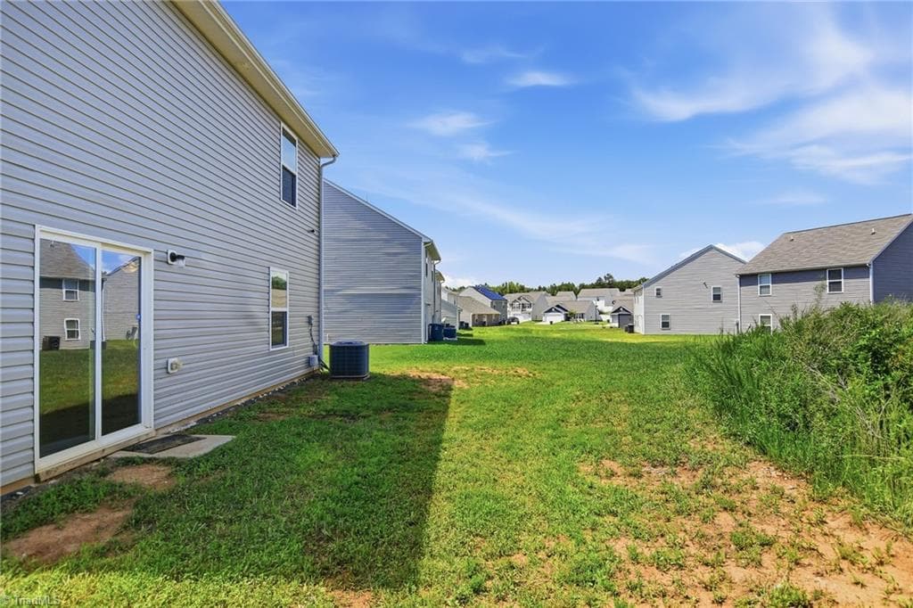 Stick/Site Built at 2106 Briar Run Drive, Greensboro NC 27405, photo 29 of 31