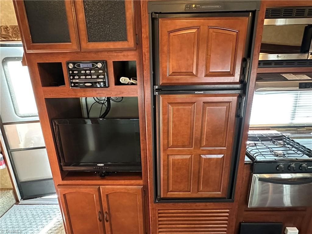 Manufactured Home at 139 Pier Avenue, New London NC 28127, New London, photo 14 of 50