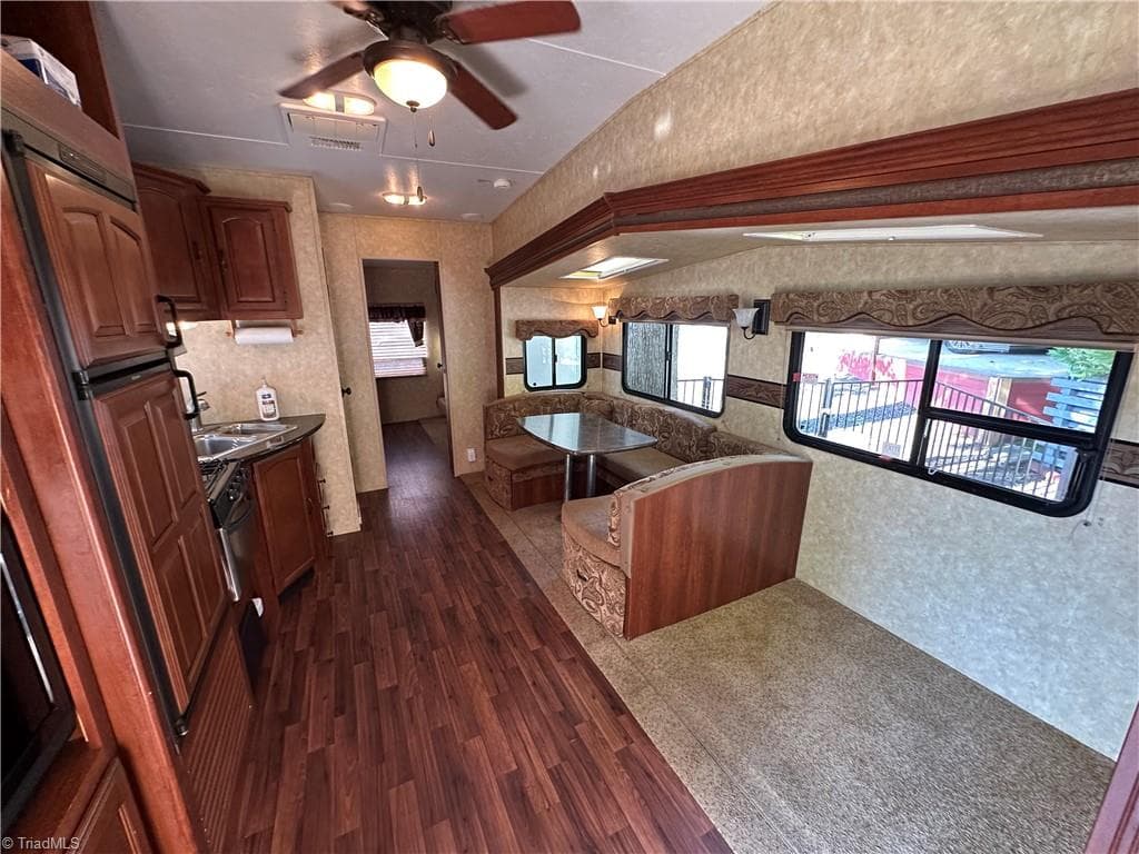 Manufactured Home at 139 Pier Avenue, New London NC 28127, New London, photo 4 of 50