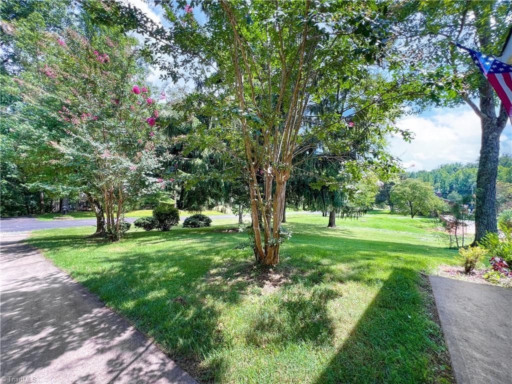 Stick/Site Built at 5720 Polaris Road, Pfafftown NC 27040, Pfafftown, photo 6 of 37