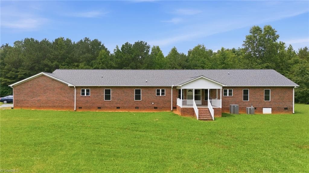 Stick/Site Built at 2052 Kennedy Road, Thomasville NC 27360, Thomasville, photo 5 of 41
