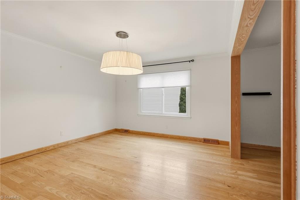 Stick/Site Built at 905 Northshore Court, High Point NC 27265, photo 13 of 36