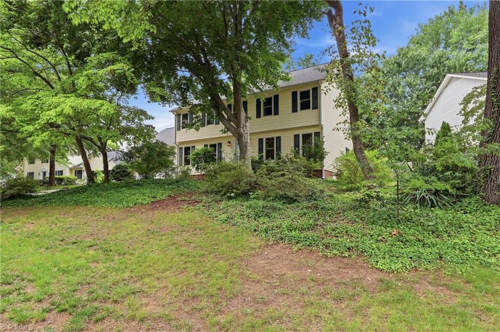 Stick/Site Built at 905 Northshore Court, High Point NC 27265, photo 36 of 36