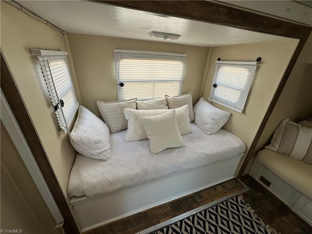 Manufactured Home at 108 Robin Lane, New London NC 28127, New London, photo 5 of 50