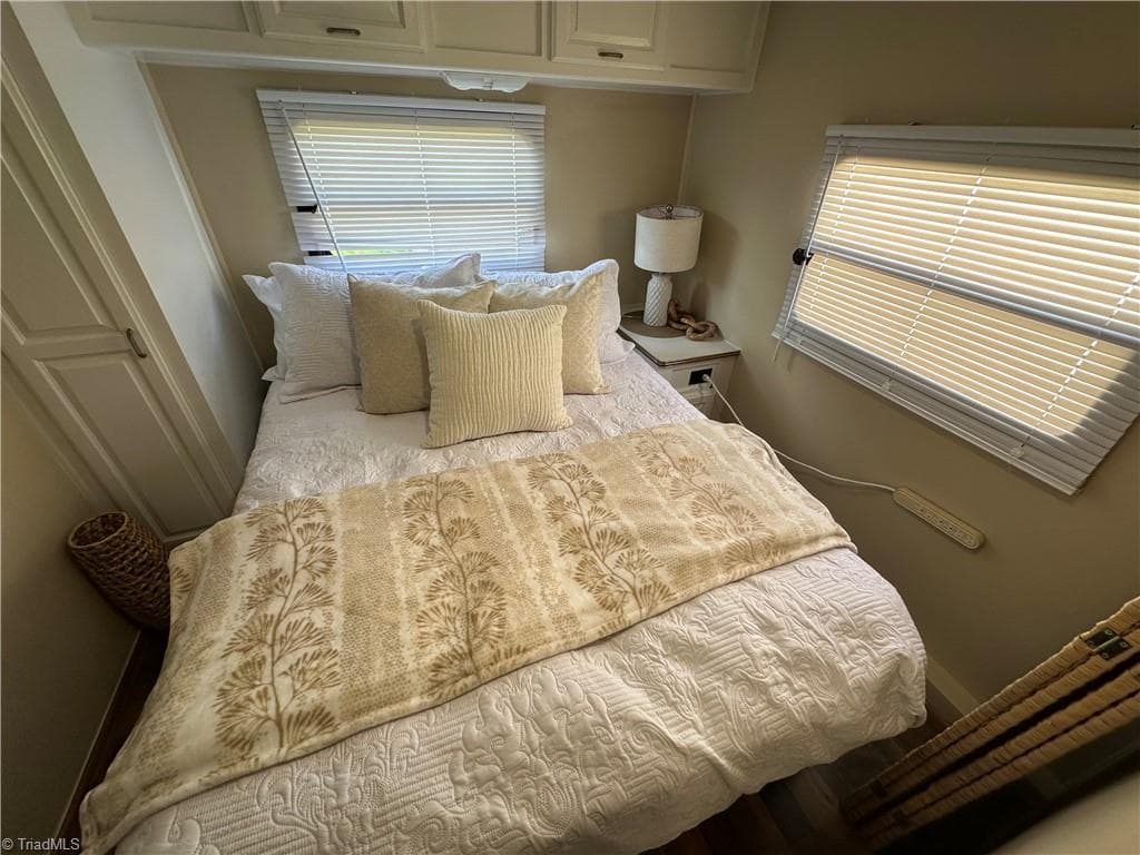 Manufactured Home at 108 Robin Lane, New London NC 28127, New London, photo 11 of 50