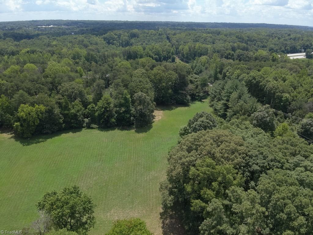 Single Family Residence at 3518 Oneida Road, Greensboro NC 27410, Greensboro, photo 13 of 36