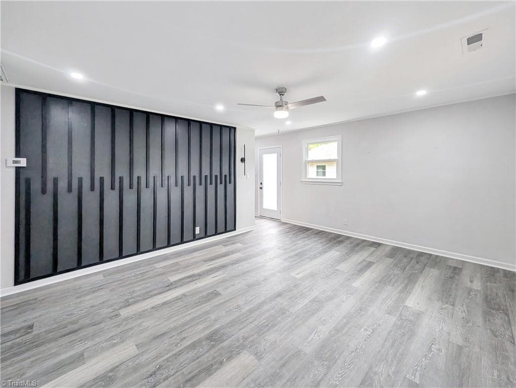 Stick/Site Built at 1614 Willow Road, Greensboro NC 27401, photo 4 of 19