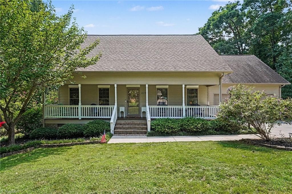 Stick/Site Built at 433 Northampton Drive, Asheboro NC 27205, photo 2 of 34