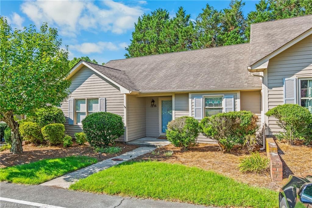 1216 Watermark Court, High Point NC 27265