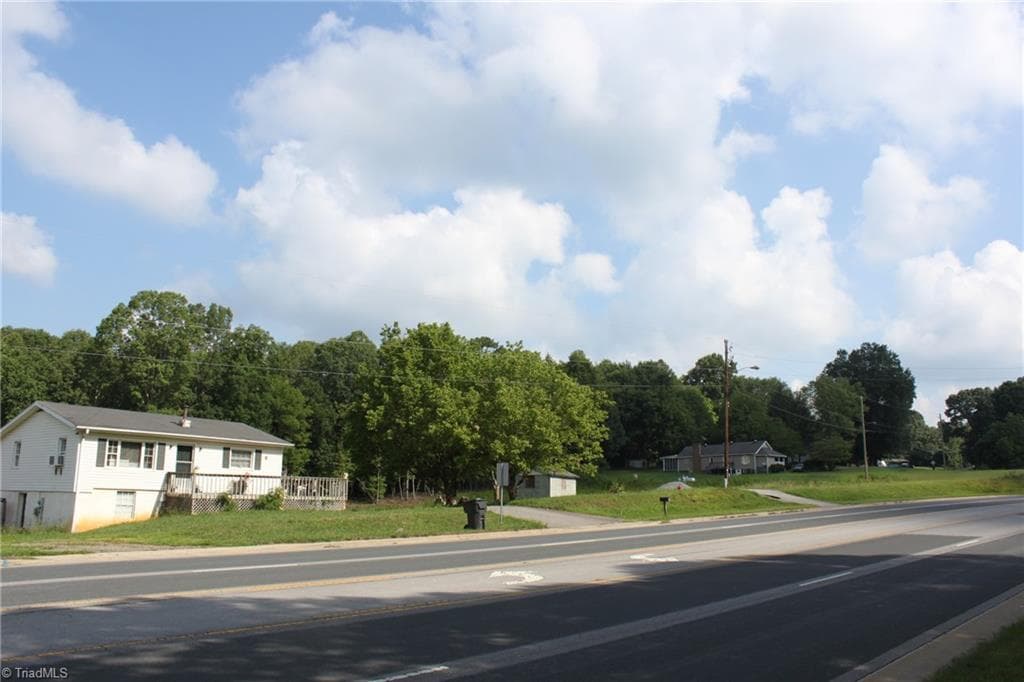 Commercial at 333 CC Camp Road, Elkin NC 28621, photo 4 of 6