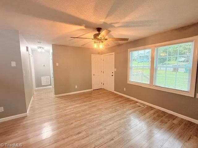 Stick/Site Built at 614 Wesley Drive, High Point NC 27260, photo 12 of 15