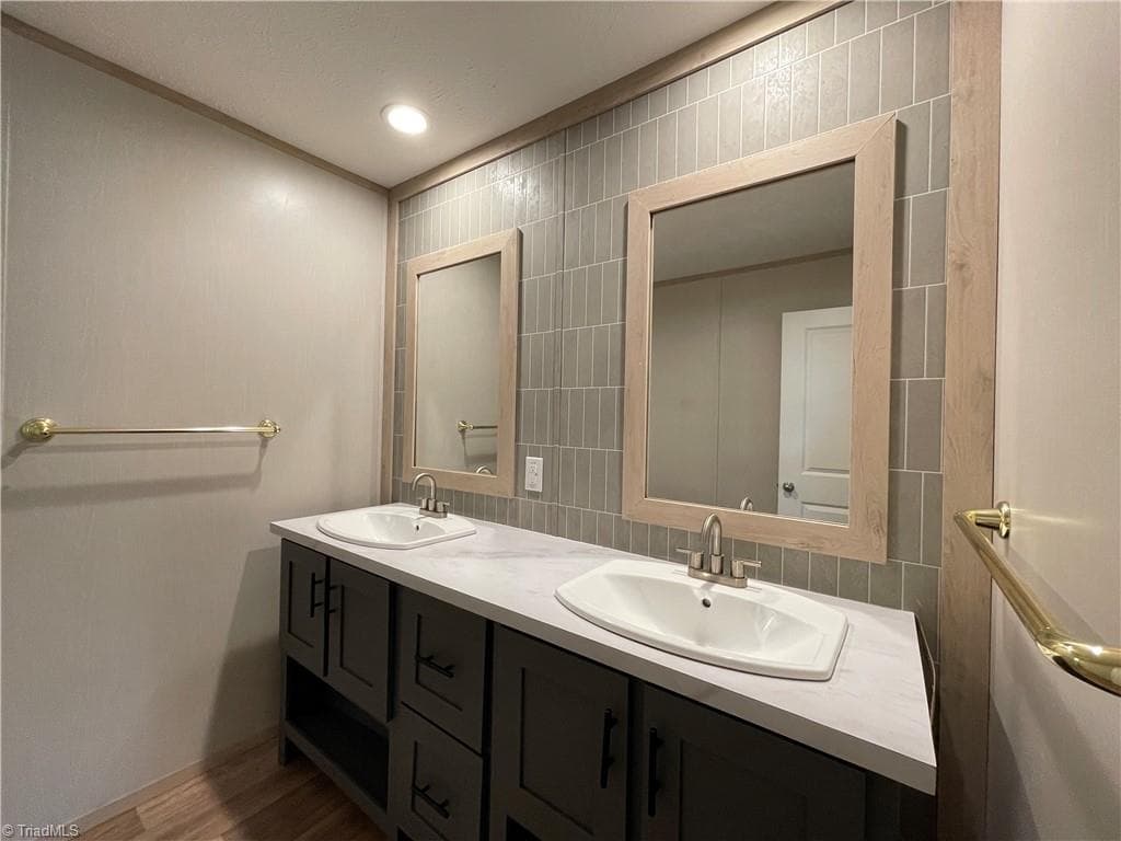 Manufactured Home at 2317 Elbon Drive, Winston-Salem NC 27105, Winston-Salem, photo 14 of 30