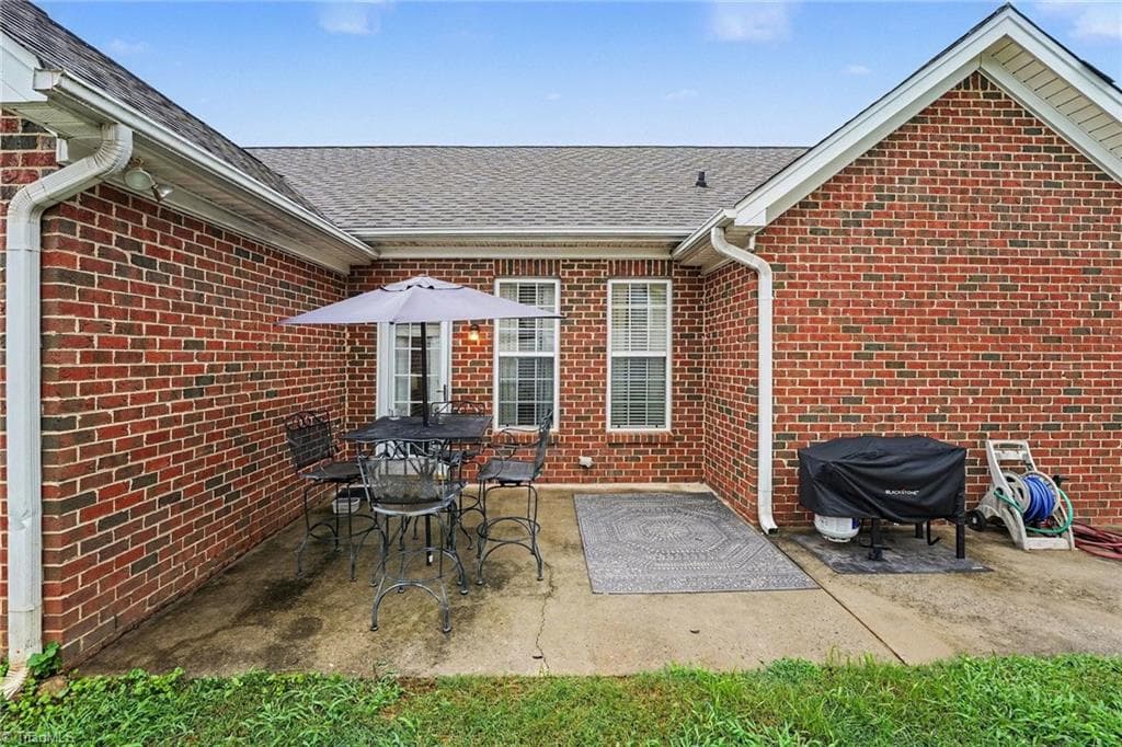 Stick/Site Built at 115 Stillmere Court, Winston-Salem NC 27101, Winston-Salem, photo 28 of 30