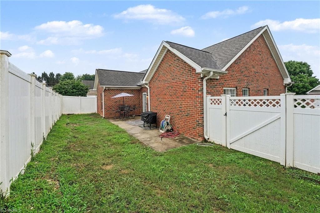 Stick/Site Built at 115 Stillmere Court, Winston-Salem NC 27101, Winston-Salem, photo 30 of 30