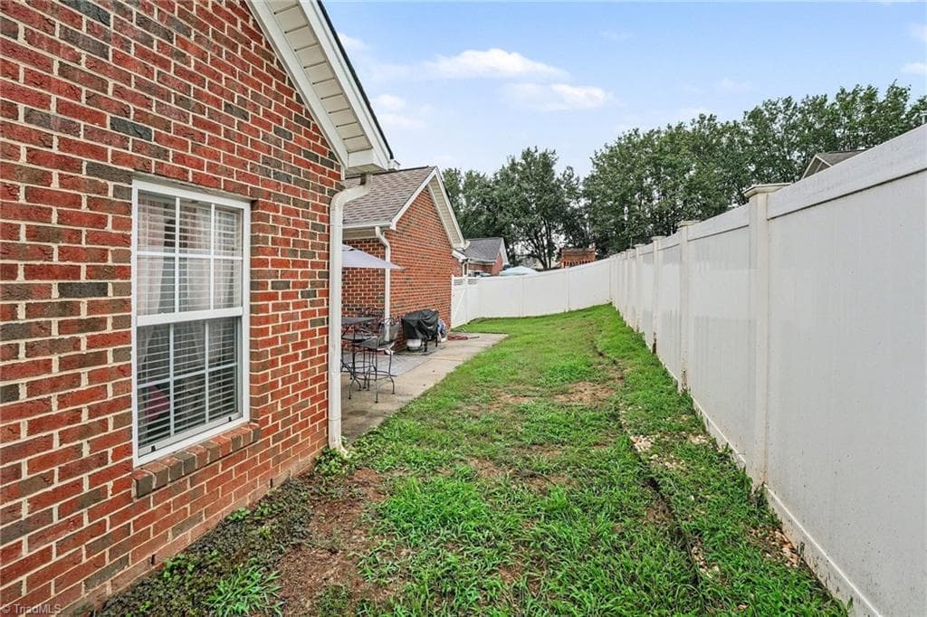 Stick/Site Built at 115 Stillmere Court, Winston-Salem NC 27101, Winston-Salem, photo 29 of 30