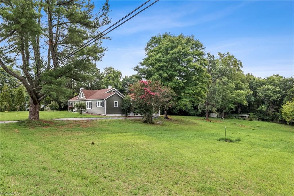 Stick/Site Built at 156 Payne Road, Thomasville NC 27360, photo 2 of 38